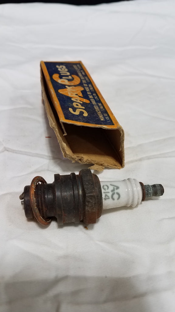 Rare Vintage AC G-14 Spark Plug in Original Box