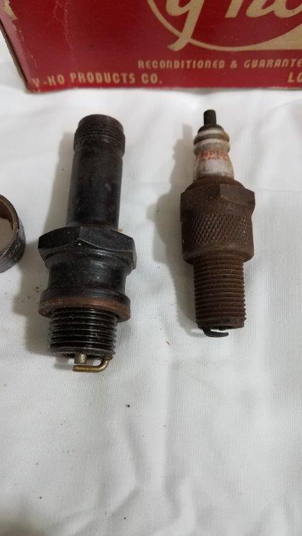 Rare Vintage Spark Plug Lot - Champion A-8 and Pipe Plug, empty Bilt-Rite and Y-Ko Empty Boxes