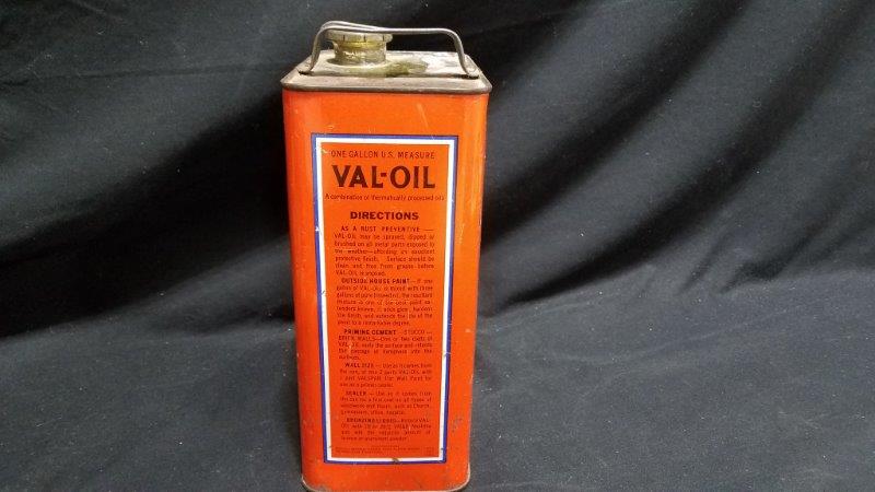 Val-Oil One Gallon Metal Oil Can