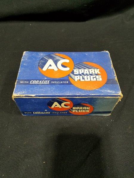 AC Coralox 48 Spark Plugs in Original Boxes (lot of 8) 14mm 13/16" Hex