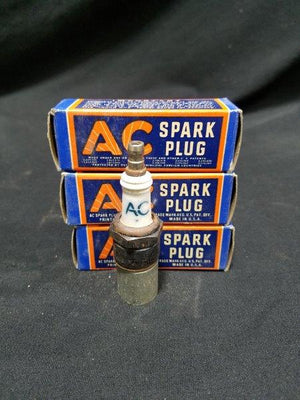AC 43 Spark Plugs in Original Boxes (Lot of 3)
