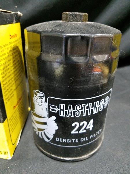 Hastings Oil Filter 224 w/ Graphic and Original Box NOS