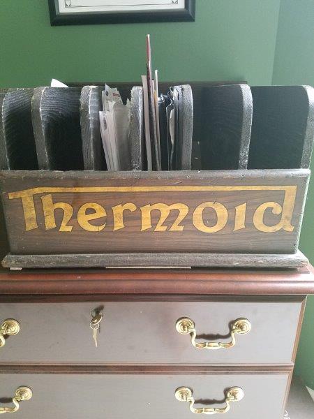 Thermoid Hose and Belt Wooden Display Rack