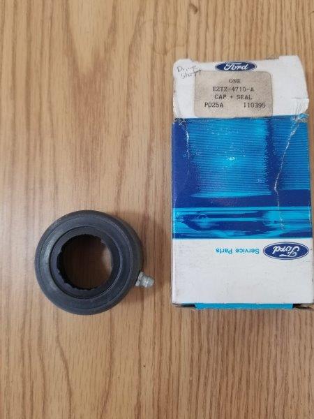 Ford Genuine Part E2TZ4710A Cap and Seal NOS Ford Truck