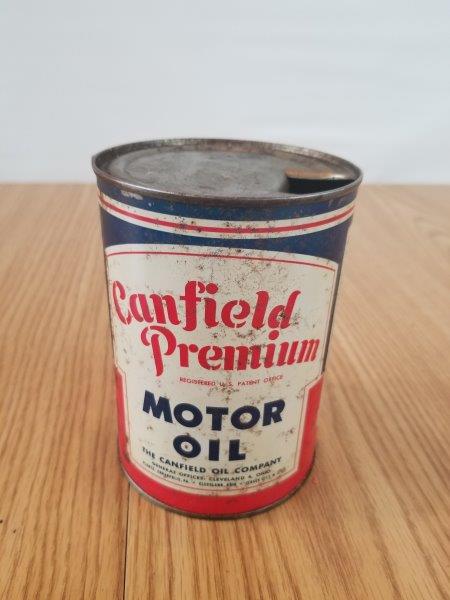 Canfield Premium Quart Motor Oil Can - Cleveland, Ohio