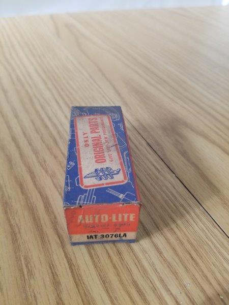 Auto-lite Service Part IAT 3076LA Condenser Auto Part